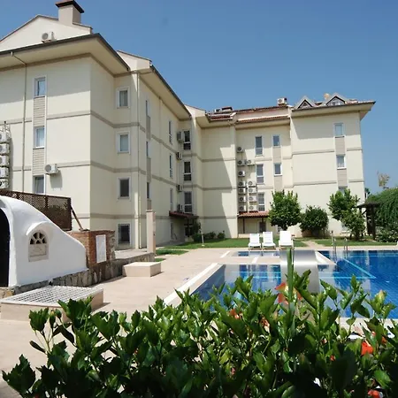 Saros Calis Beach * فتحية