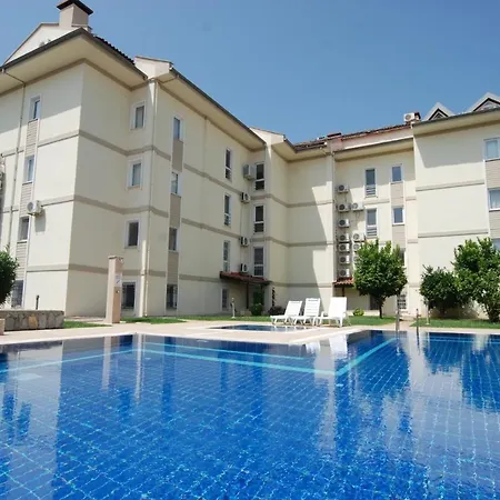 Saros Calis Beach فتحية