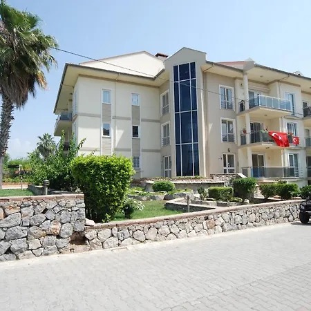 Saros Calis Beach Appartement *